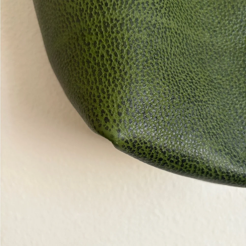 Large Tote π¦ Avocado π¦ - Picture 8 of 11
